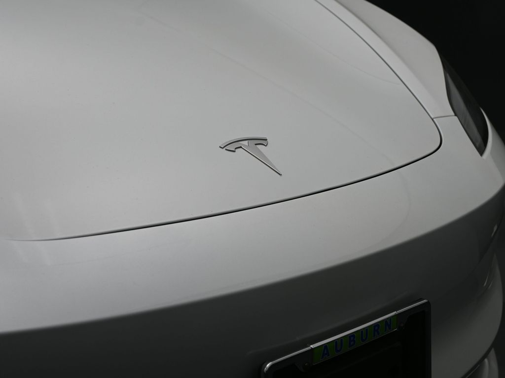 2024 Tesla Model 3 Base