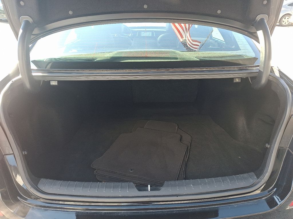 Thumbnail: 2019 Kia Optima - 31