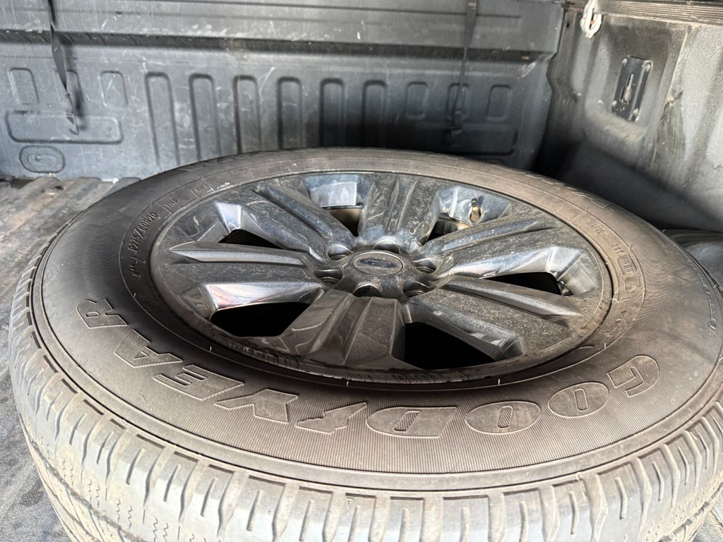 Used 2015 Red Ford Platinum image 25