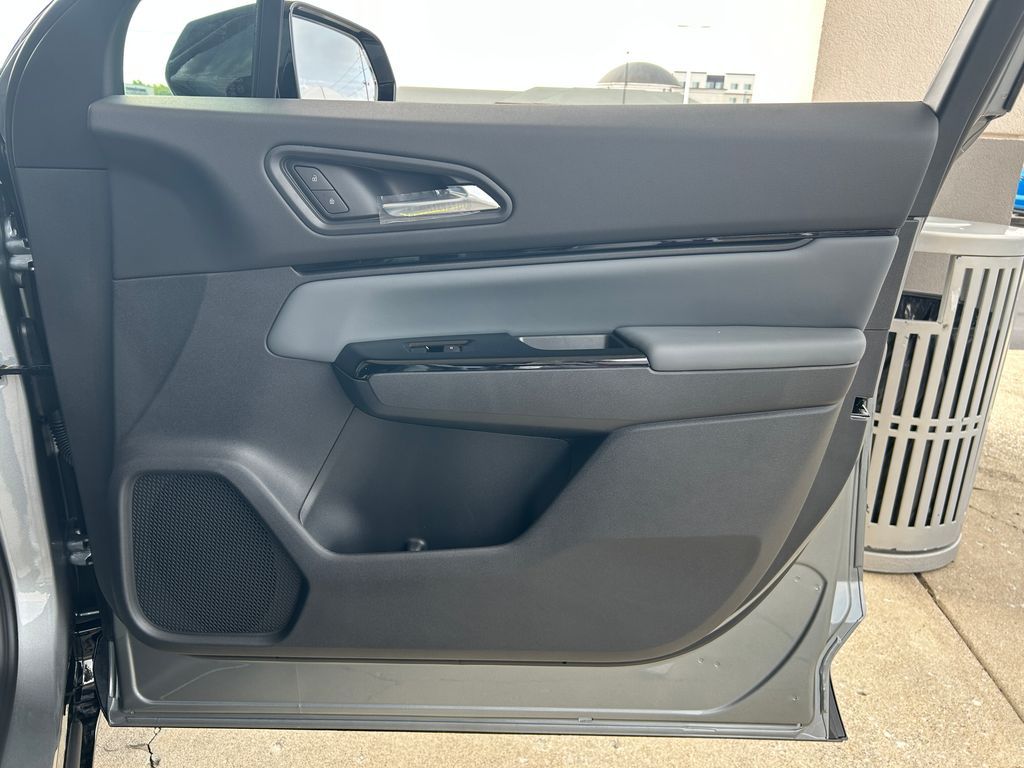 Thumbnail: 2026 Honda Prologue - 27