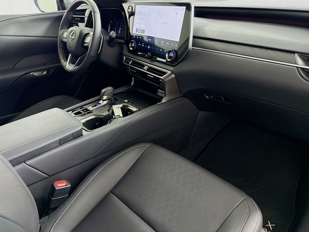 Thumbnail: 2024 Lexus RX - 29