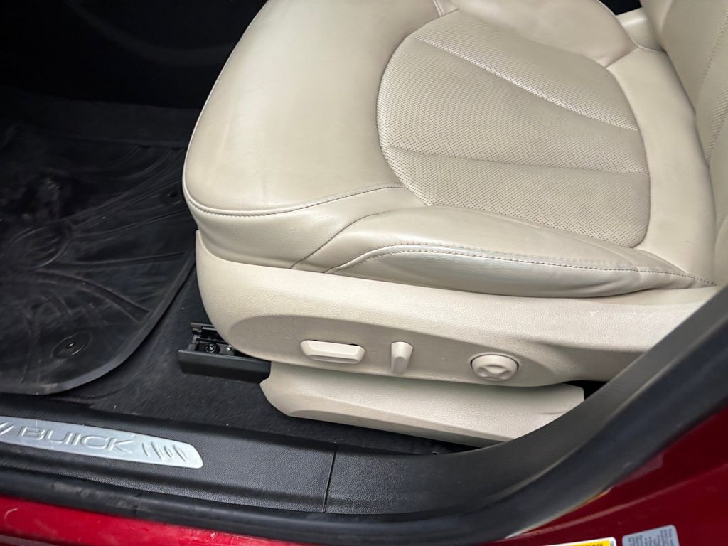 Used Car 2020 Buick Envision  Premium I For Sale Under $25,000 In Austin, Texas
