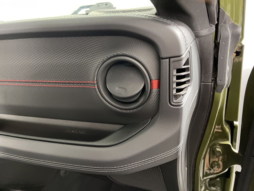 2024 Jeep Wrangler Rubicon 18