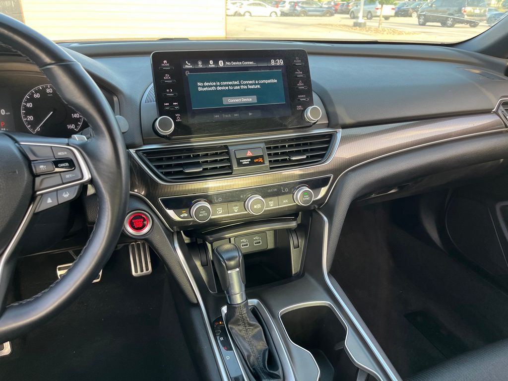 Thumbnail: 2022 Honda Accord - 31