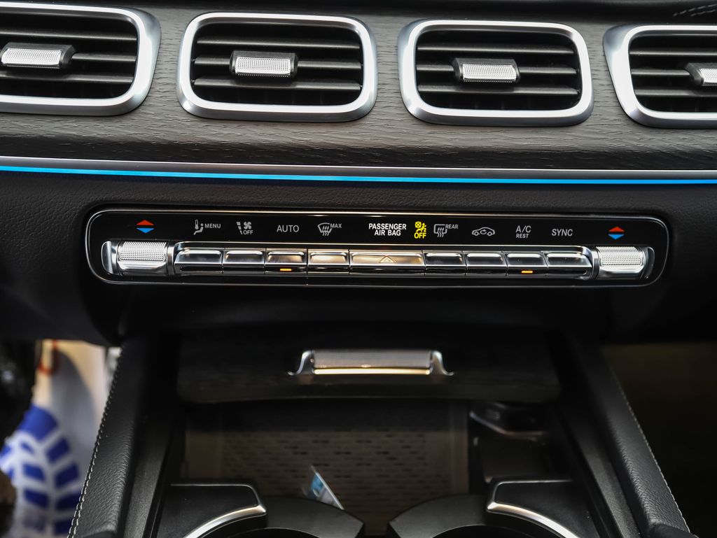 Thumbnail: 2023 Mercedes-Benz GLS - 19