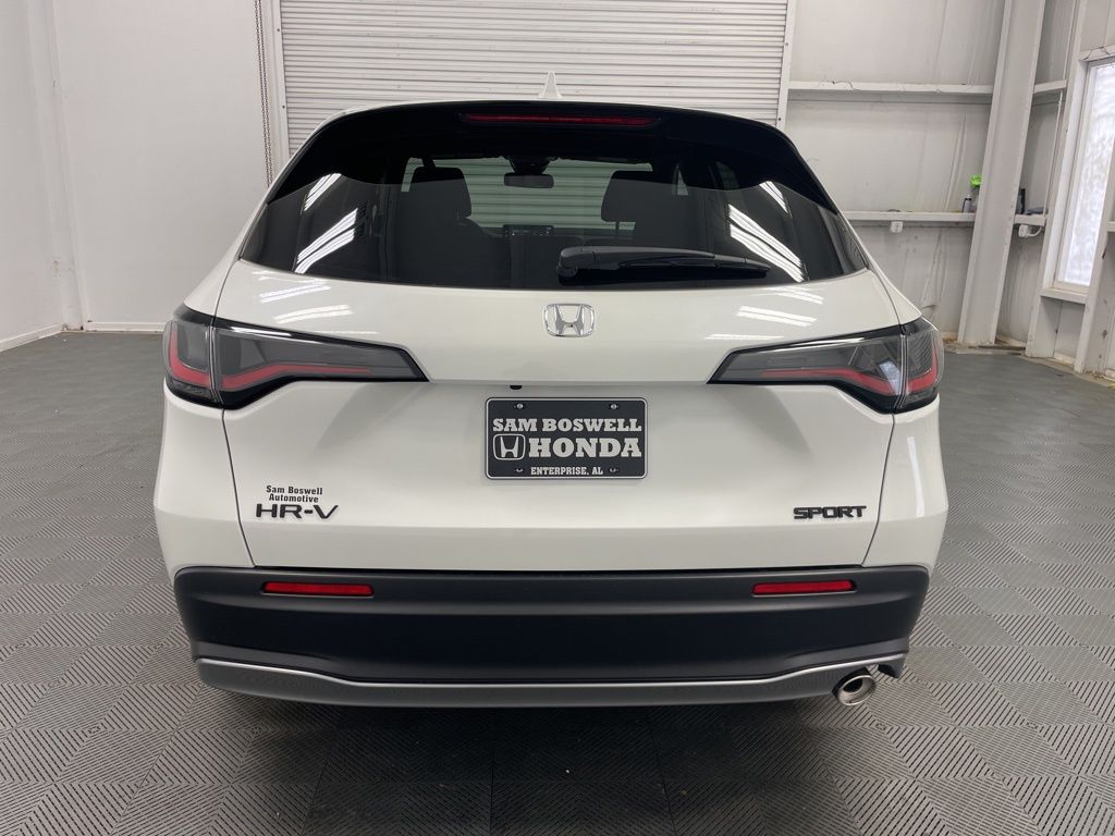 View vehicle photo 6