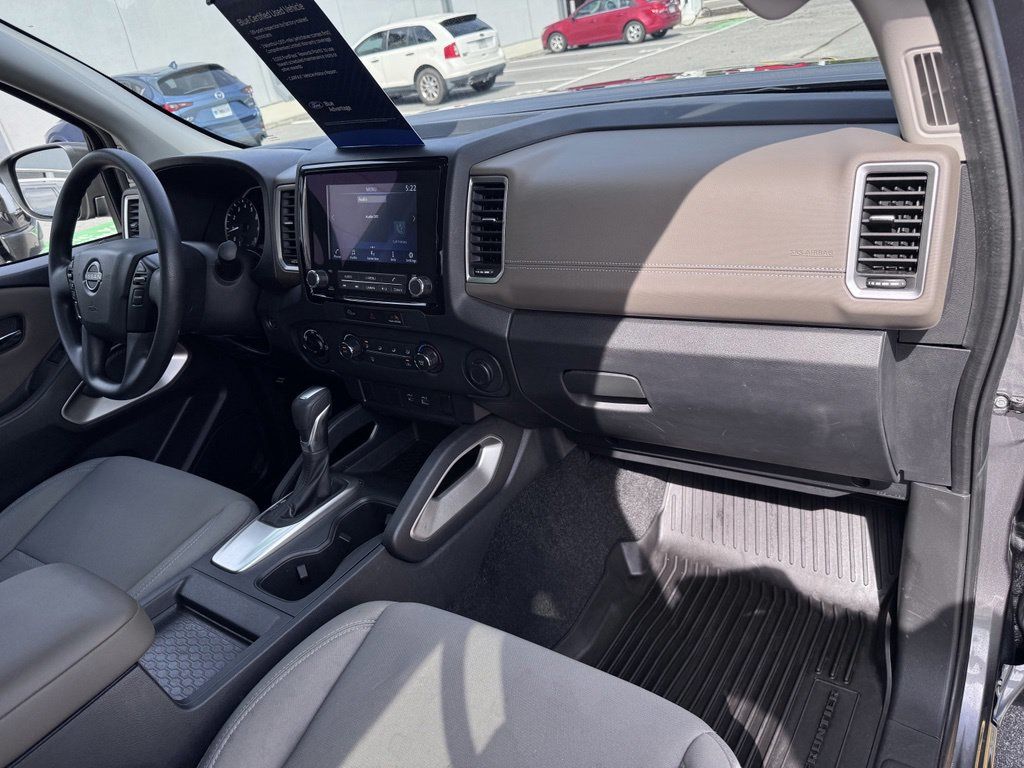 2023 Nissan Frontier Crew Cab SV 4x4