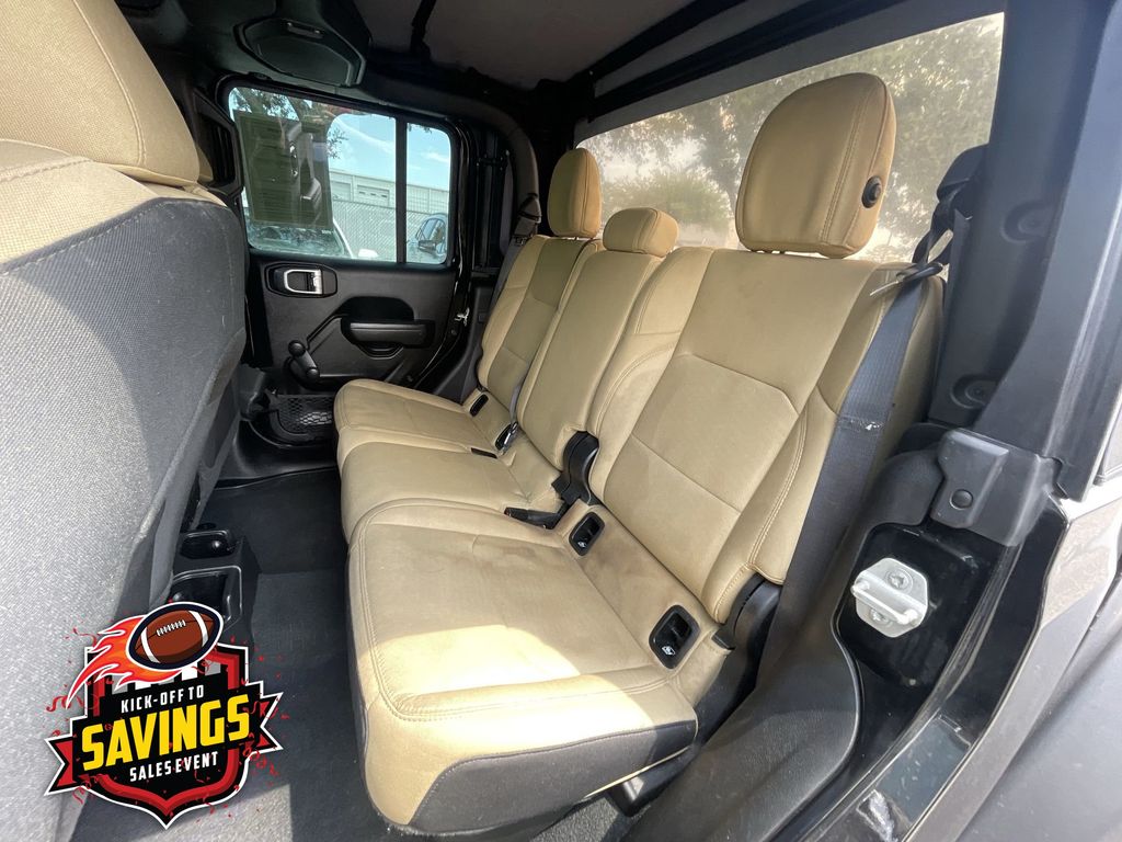Used 2022 Jeep Gladiator Truck