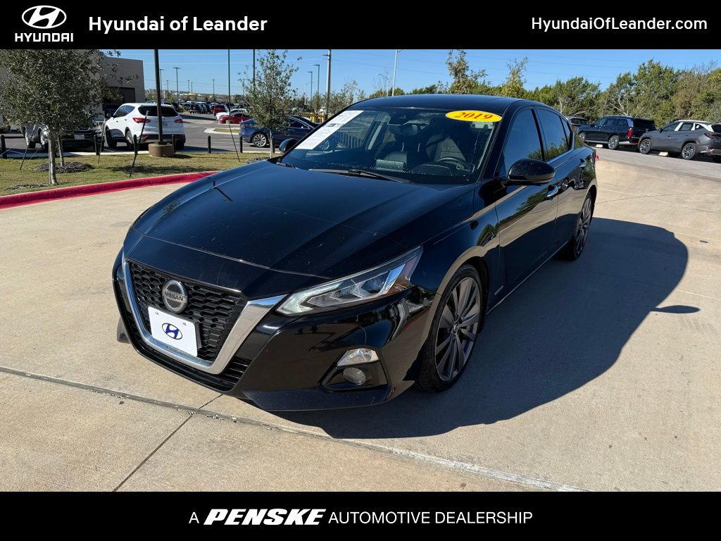 Thumbnail: 2019 Nissan Altima - 1