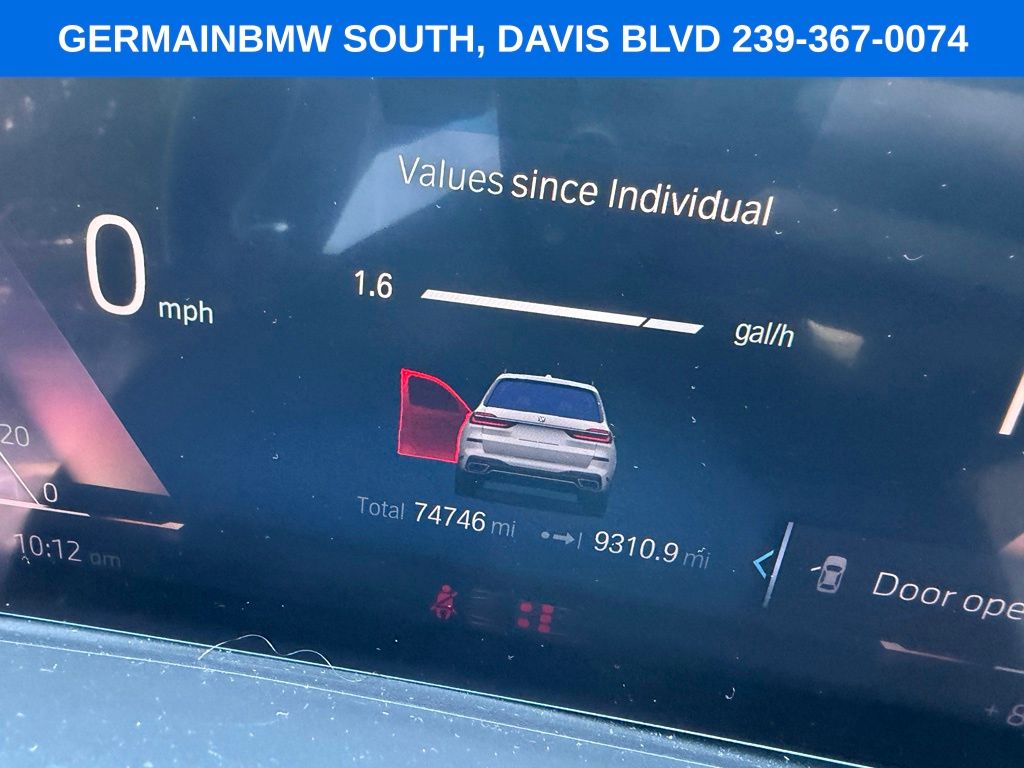Used 2023 White BMW xDrive40i image 21
