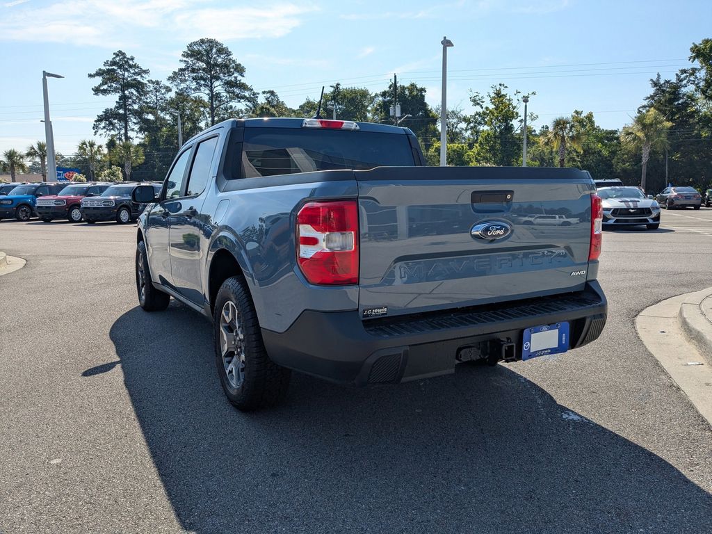 2024 Ford Maverick XLT