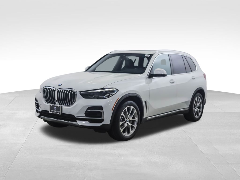 Thumbnail: 2022 BMW X5 - 1