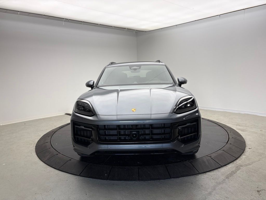 Thumbnail: 2026 Porsche Cayenne - 10