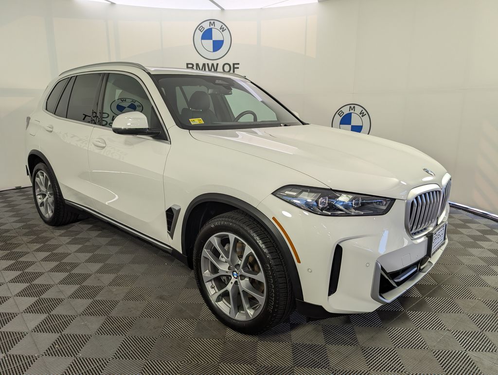 Alpine White 2026 BMW X5 SUV / Crossover All-Wheel Drive 8-Speed Automatic