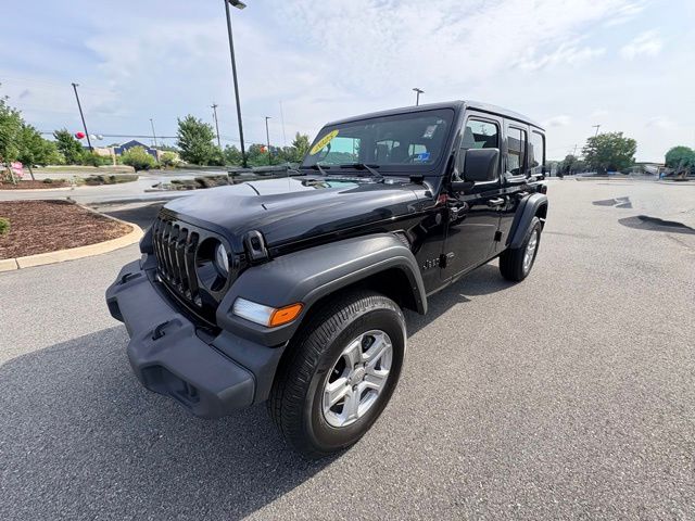 Black Clearcoat 2022 Jeep Wrangler SUV / Crossover Four-Wheel Drive 8-Speed Automatic