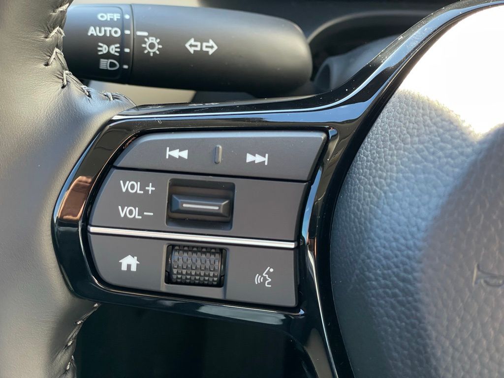 2026 Honda HR-V EX-L 15