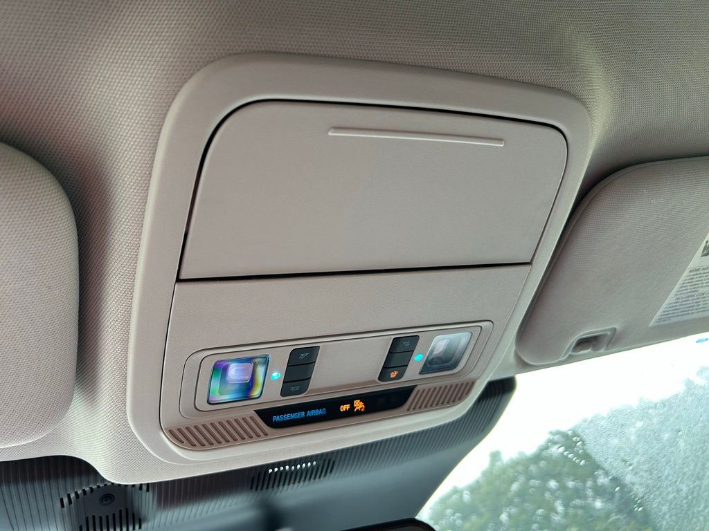 Thumbnail: 2025 Ford Explorer - 29