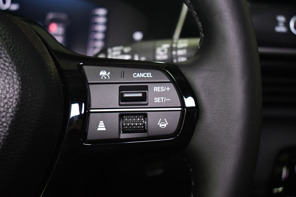 Thumbnail: 2026 Honda Pilot - 17