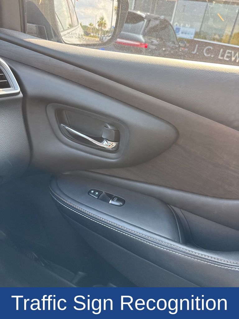 2023 Nissan Murano Platinum