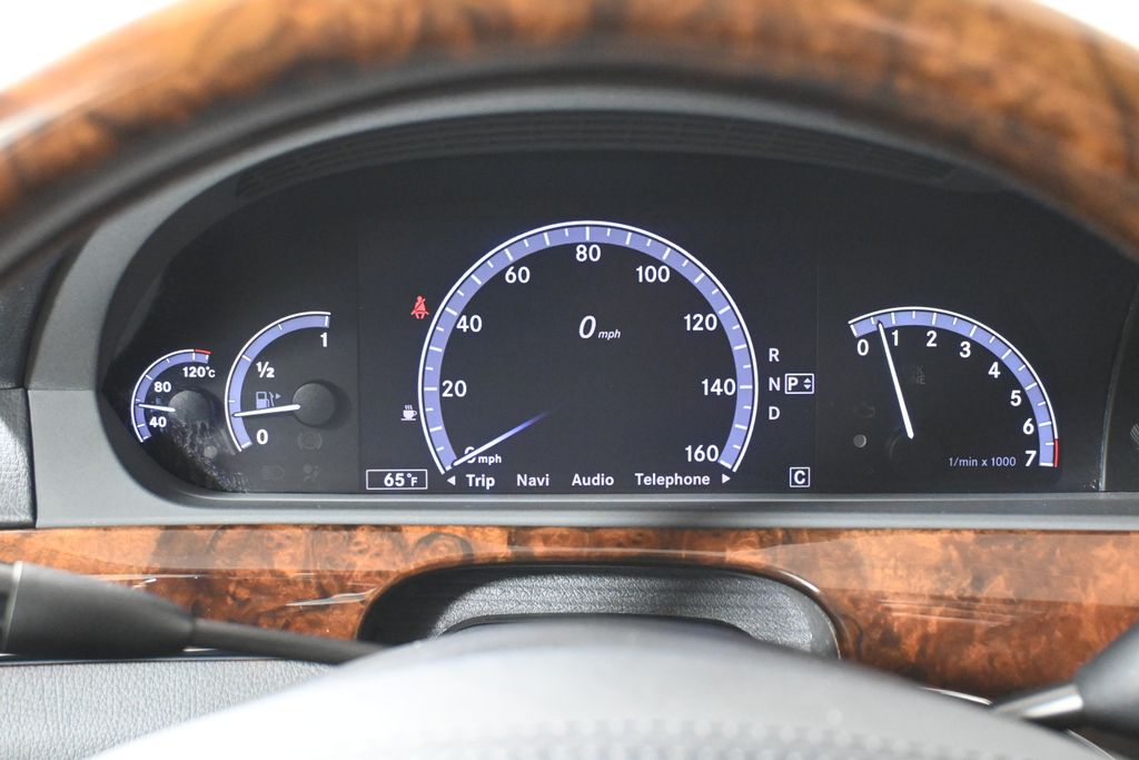 2010 Mercedes-Benz S-Class S 550 18
