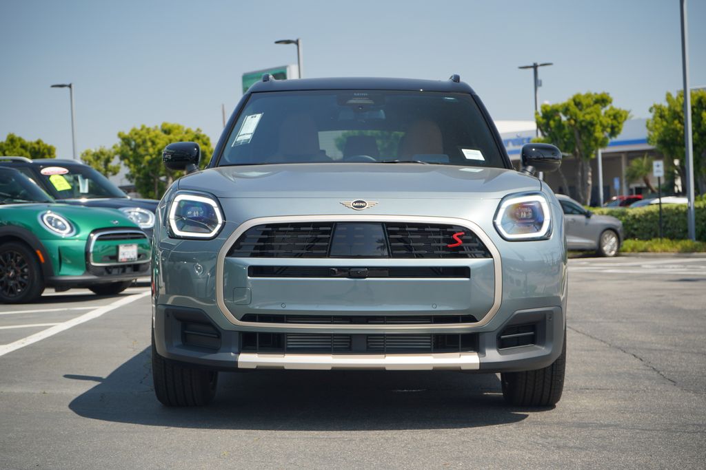 2025 MINI Cooper Countryman Iconic 5
