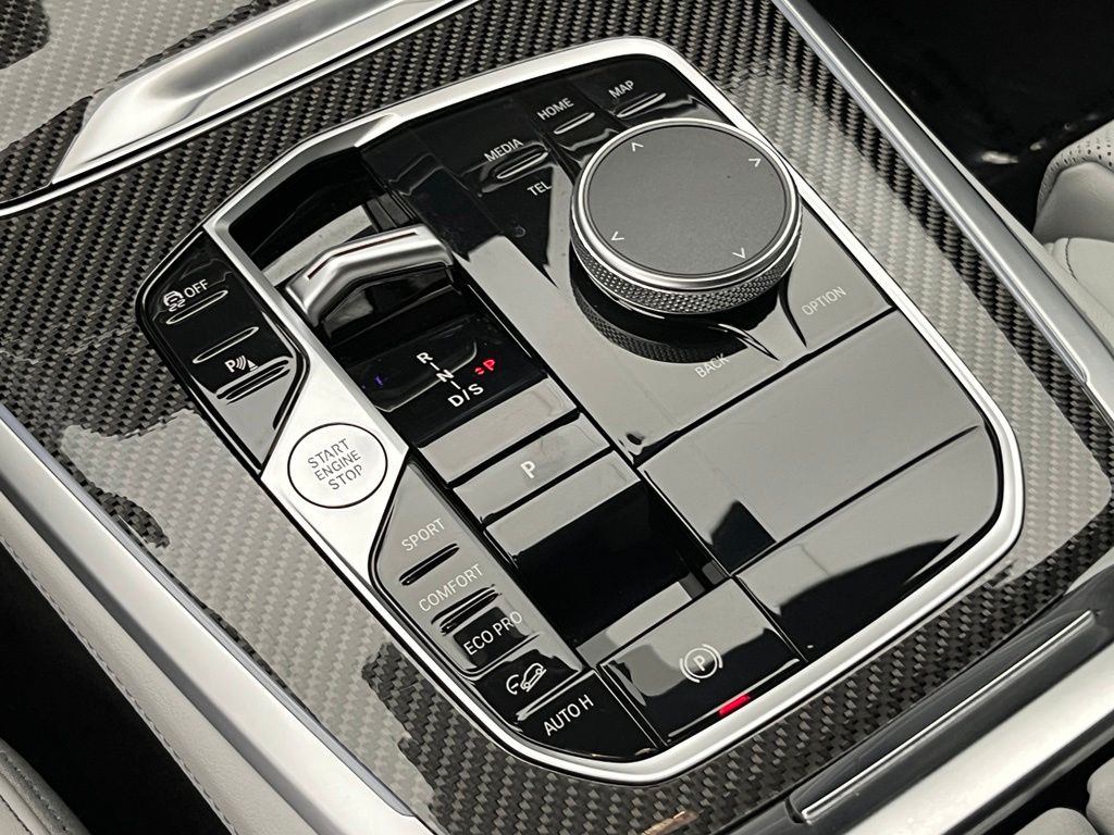 Thumbnail: 2026 BMW X5 - 19
