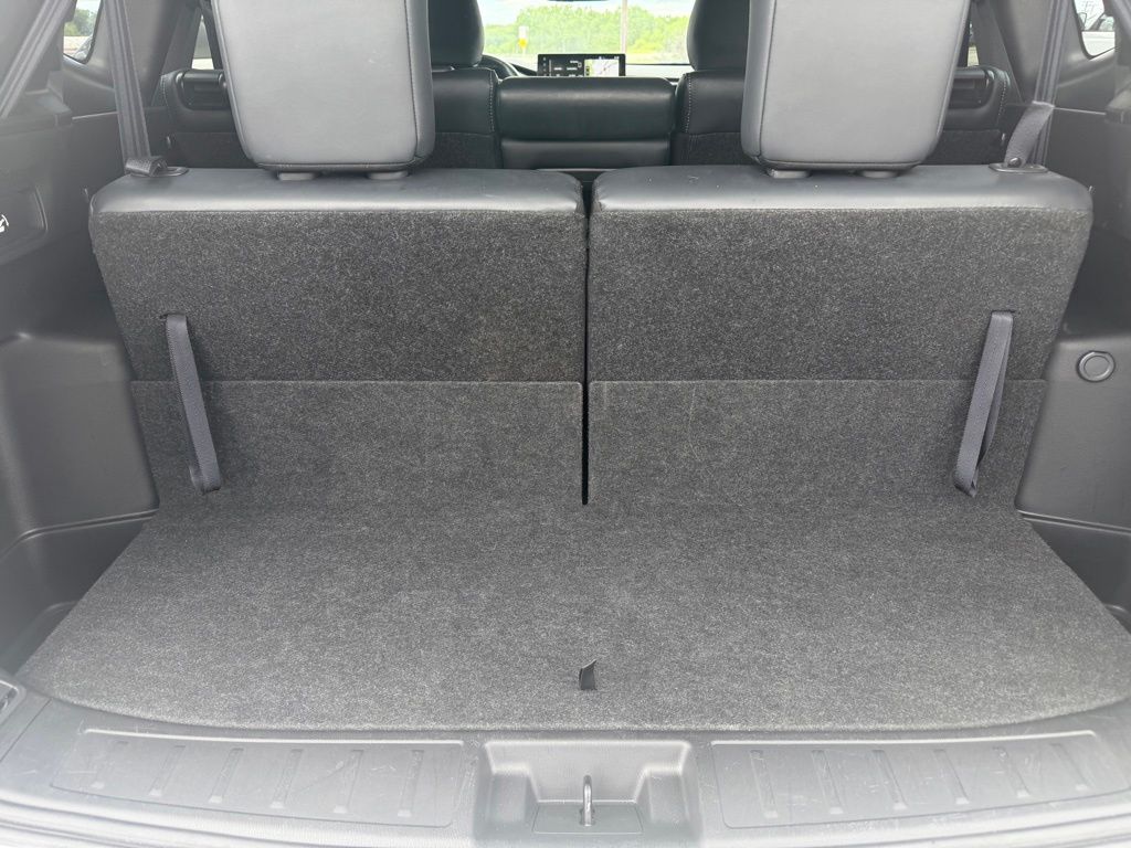 2025 Mitsubishi Outlander SE Silver at South Hills Kia