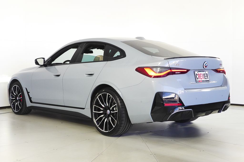 Thumbnail: 2023 BMW i4 - 9