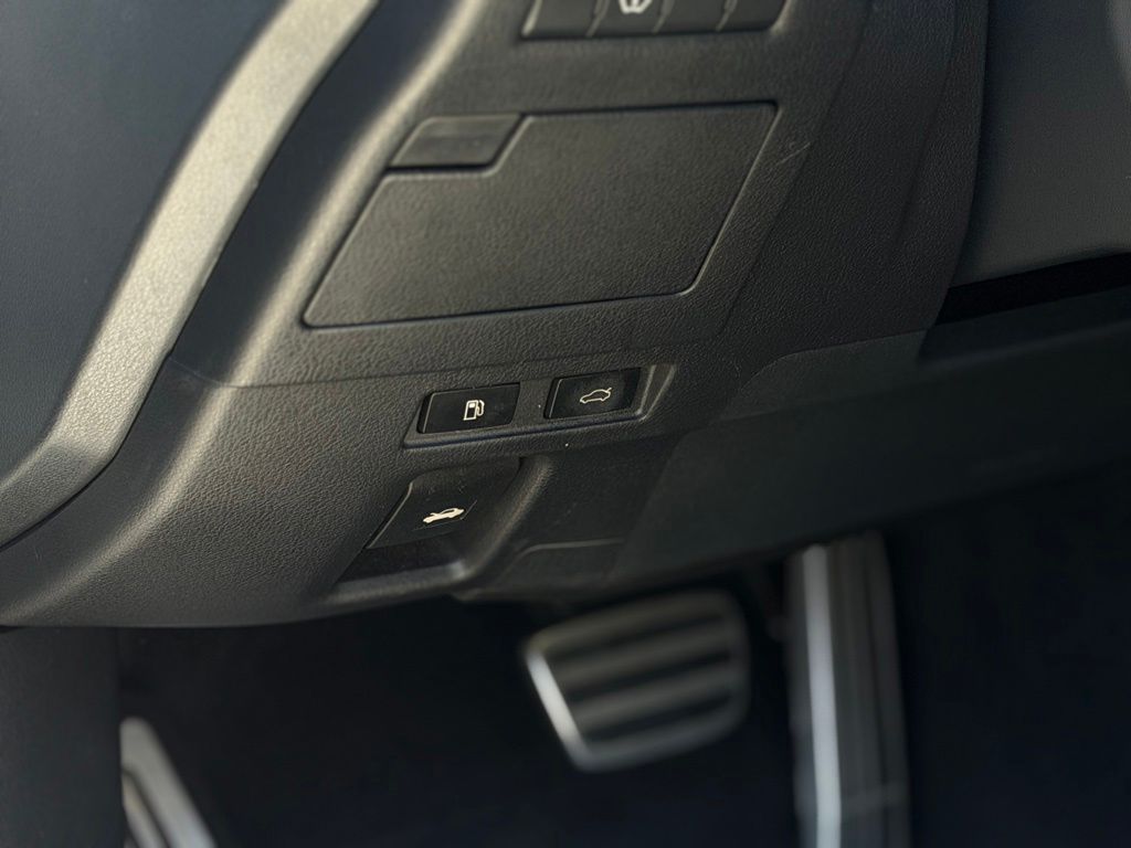 Used 2019 Lexus ES Sedan