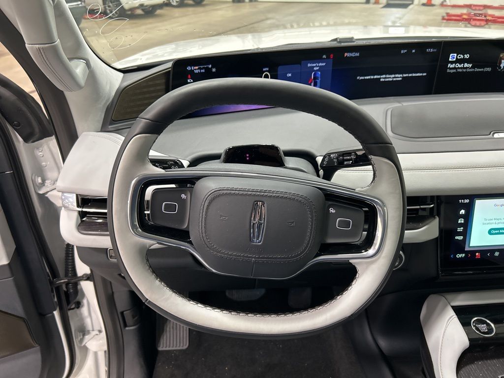 new 2026 Lincoln Navigator L car, priced at $138,045