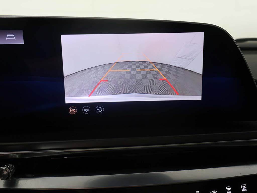 Used 2024 White Cadillac Tech image 40