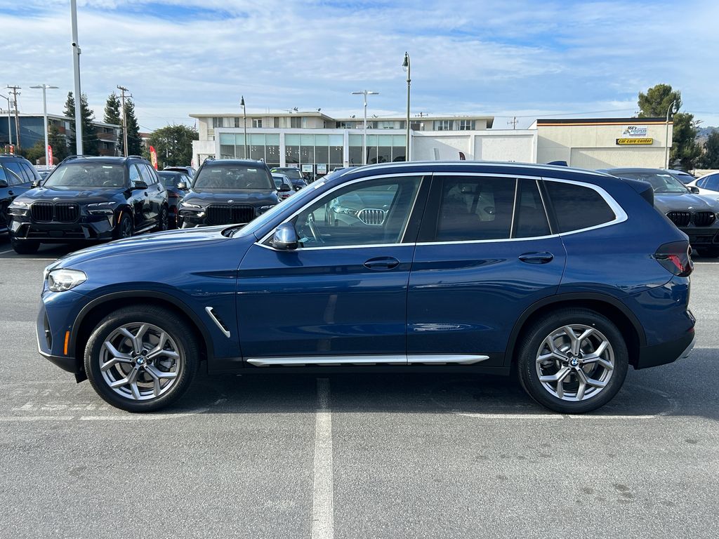 Thumbnail: 2023 BMW X3 - 2