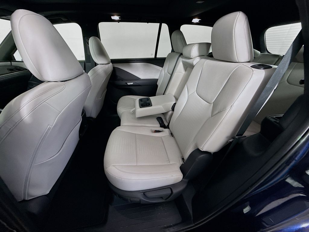 Thumbnail: 2025 Lexus TX - 26