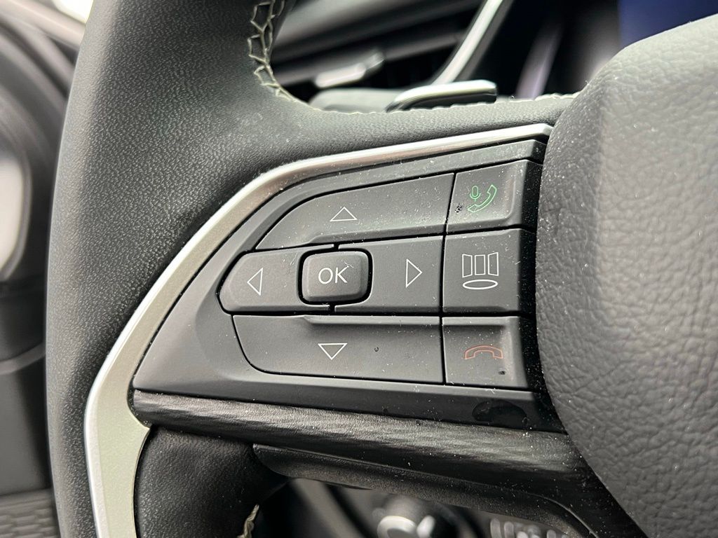 Thumbnail: 2024 Jeep Grand Cherokee - 19