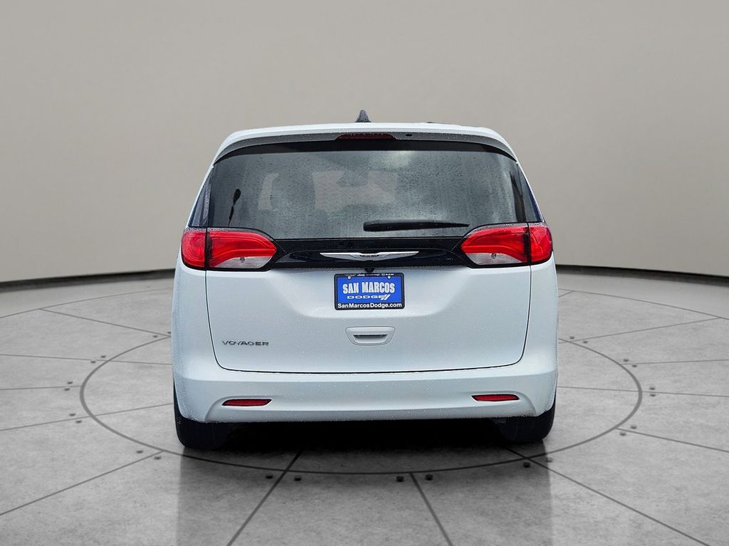 Used Car 2024 Chrysler Voyager  Lx For Sale Under $25,000 In San Marcos, Texas