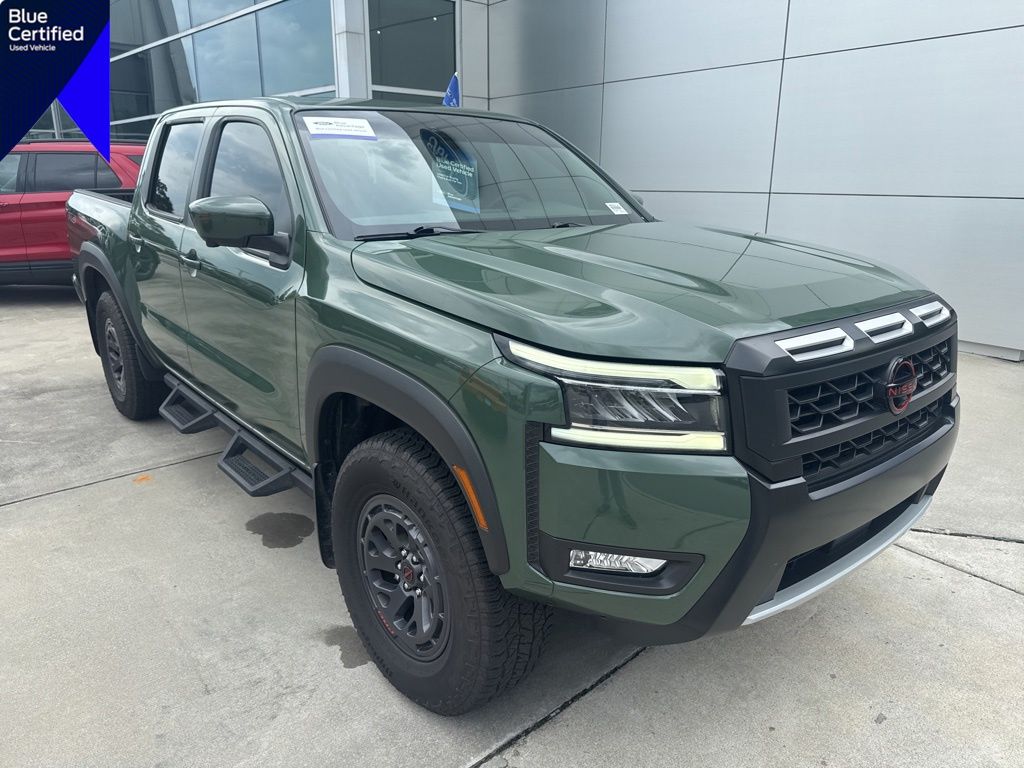 2025 Nissan Frontier PRO-4X Crew Cab 4WD