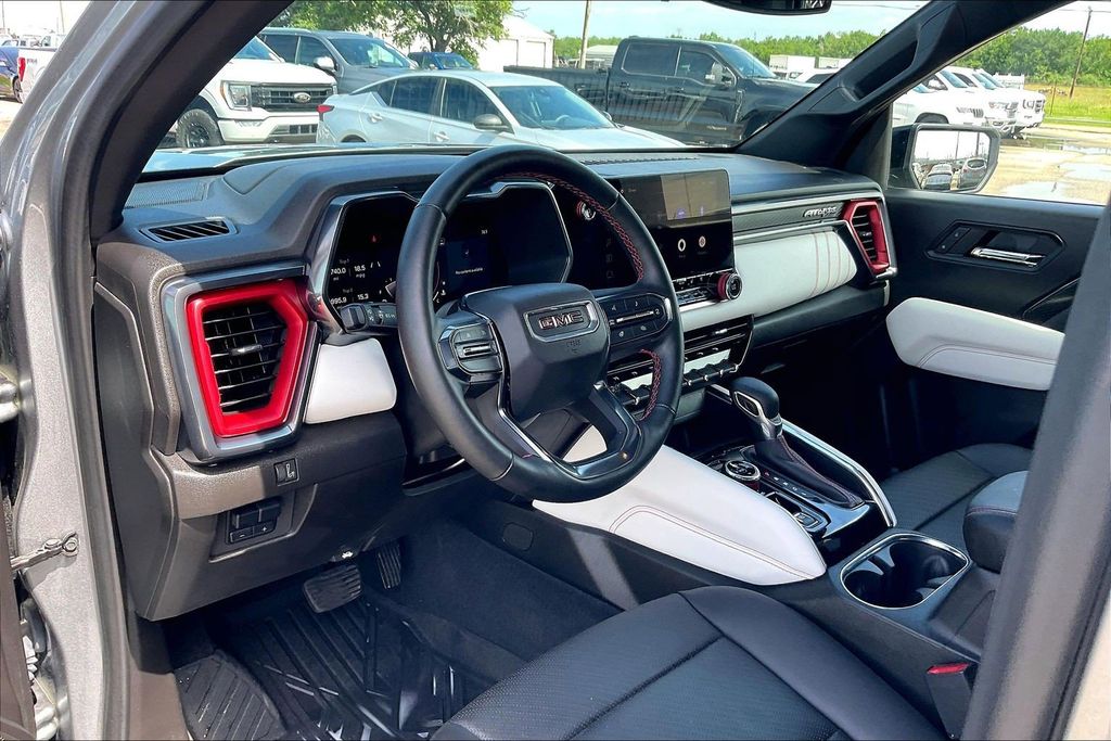 Used 2024 GMC Canyon AT4X 4D Crew Cab