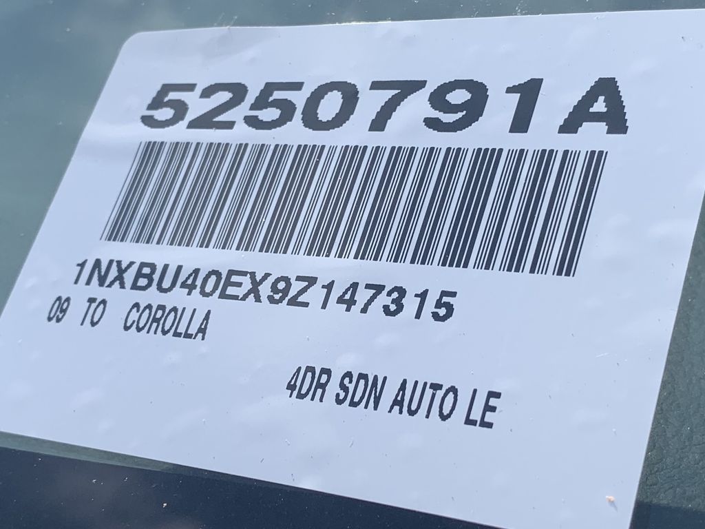 Thumbnail: 2009 Toyota Corolla - 12