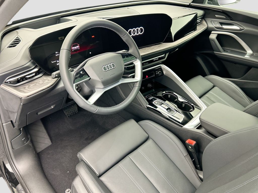 Thumbnail: 2025 Audi Q5 - 9