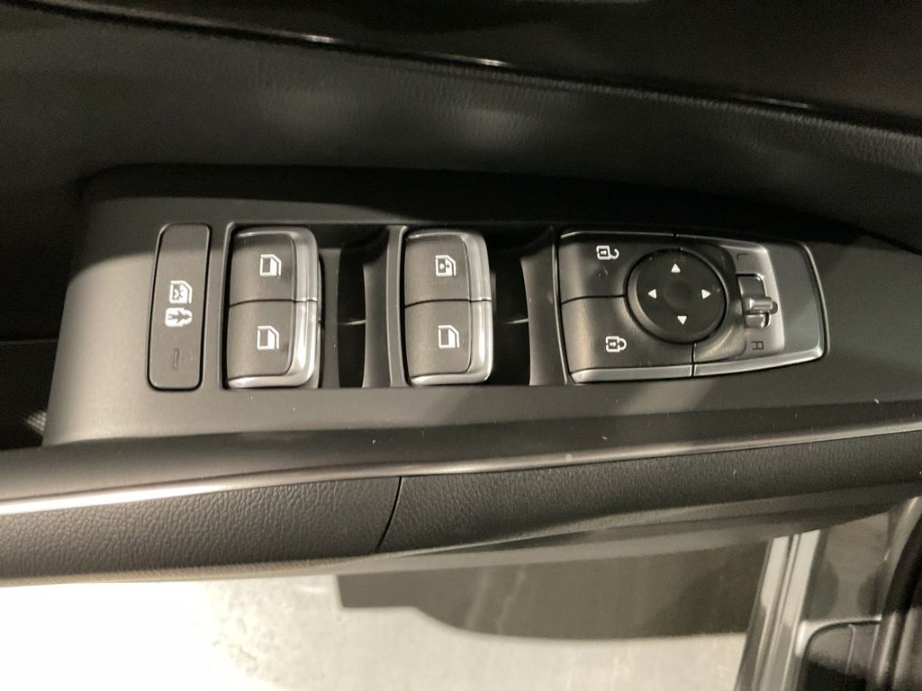 New 2026 Gray Kia EX image 9