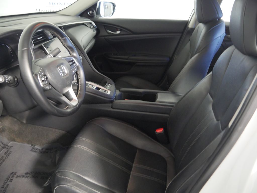 Thumbnail: 2020 Honda Insight - 14