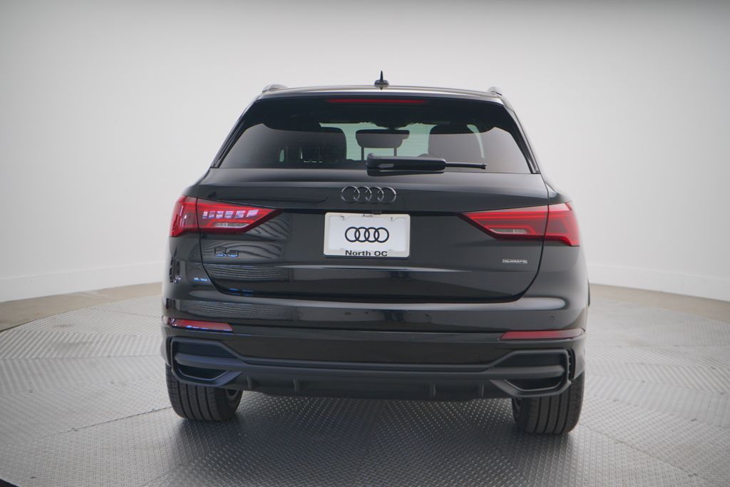 2024 Audi Q3  4