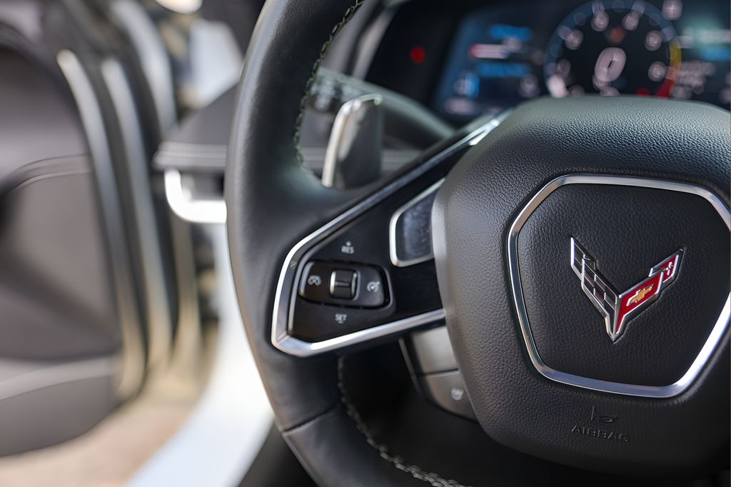Used 2023 Silver Chevrolet Stingray image 14