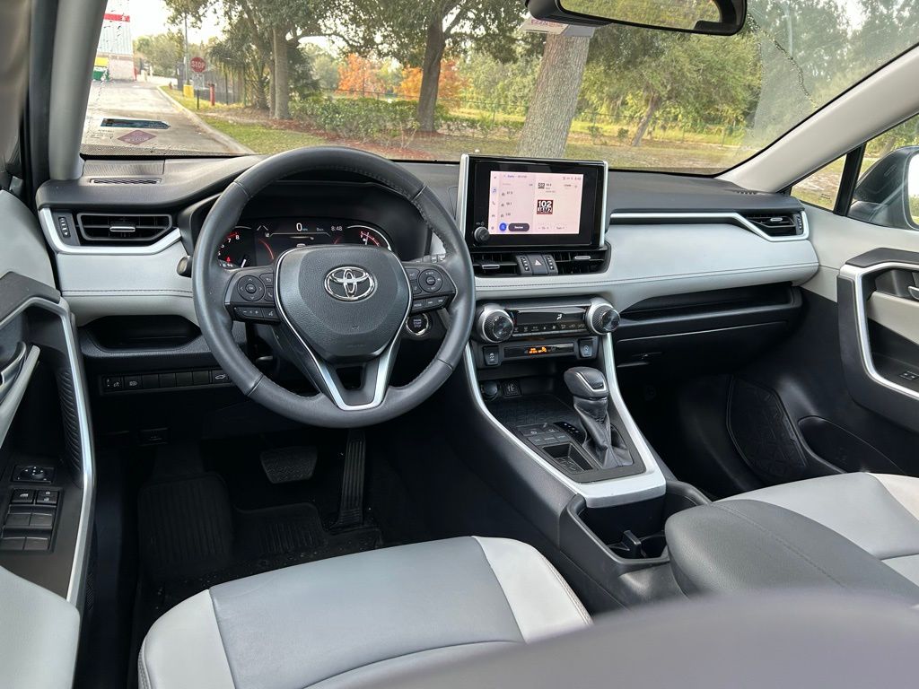 Thumbnail: 2023 Toyota RAV4 - 12