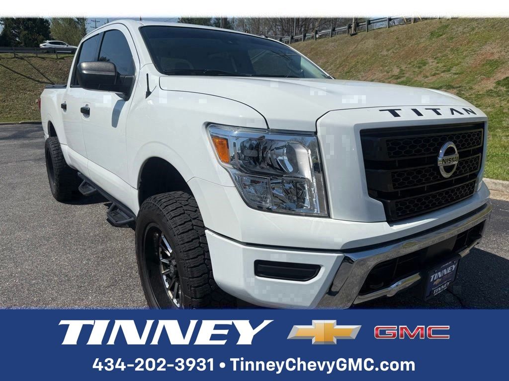 Glacier White 2021 Nissan Titan SV Crew Cab 4WD Pickup Truck Four-Wheel Drive 9-Speed Automatic