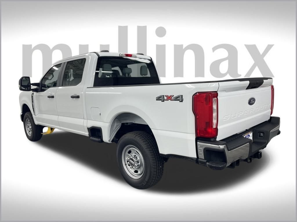 2025 Ford F-250 XL photo 7