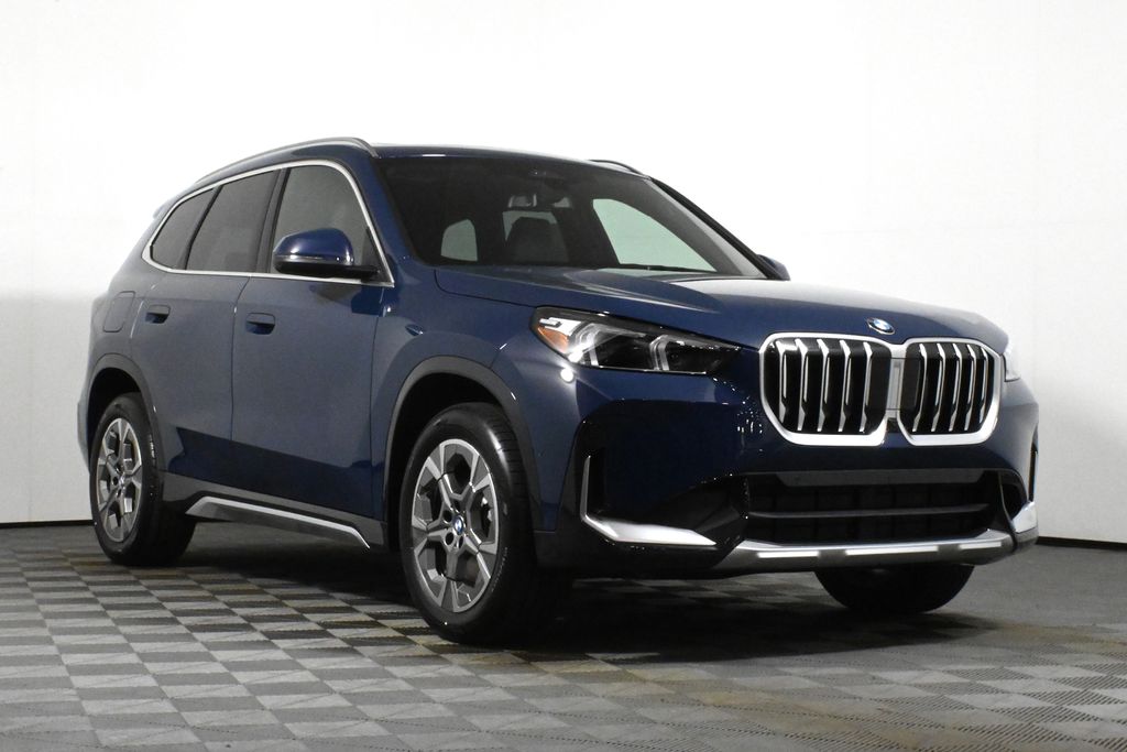 Thumbnail: 2026 BMW X1 - 9