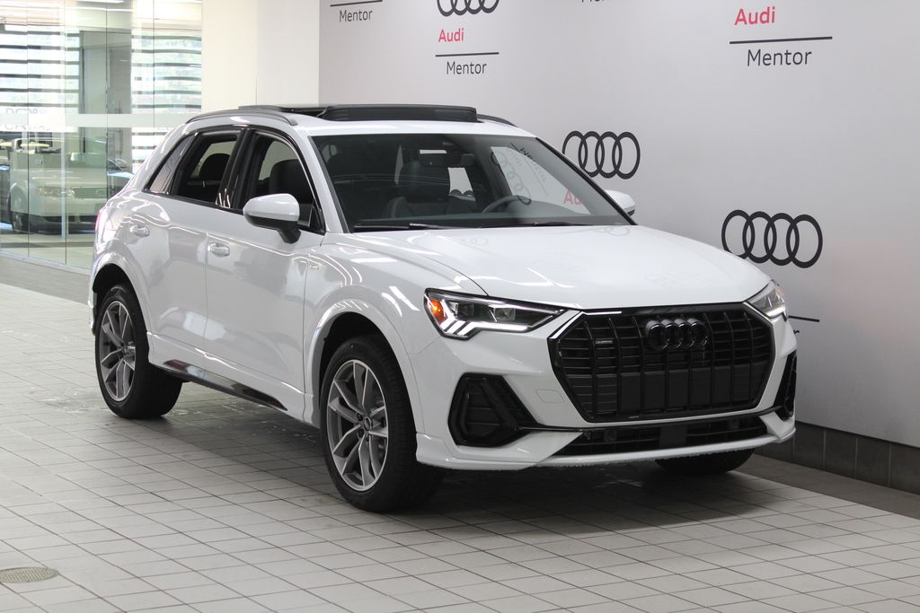 Thumbnail: 2025 Audi Q3 - 8