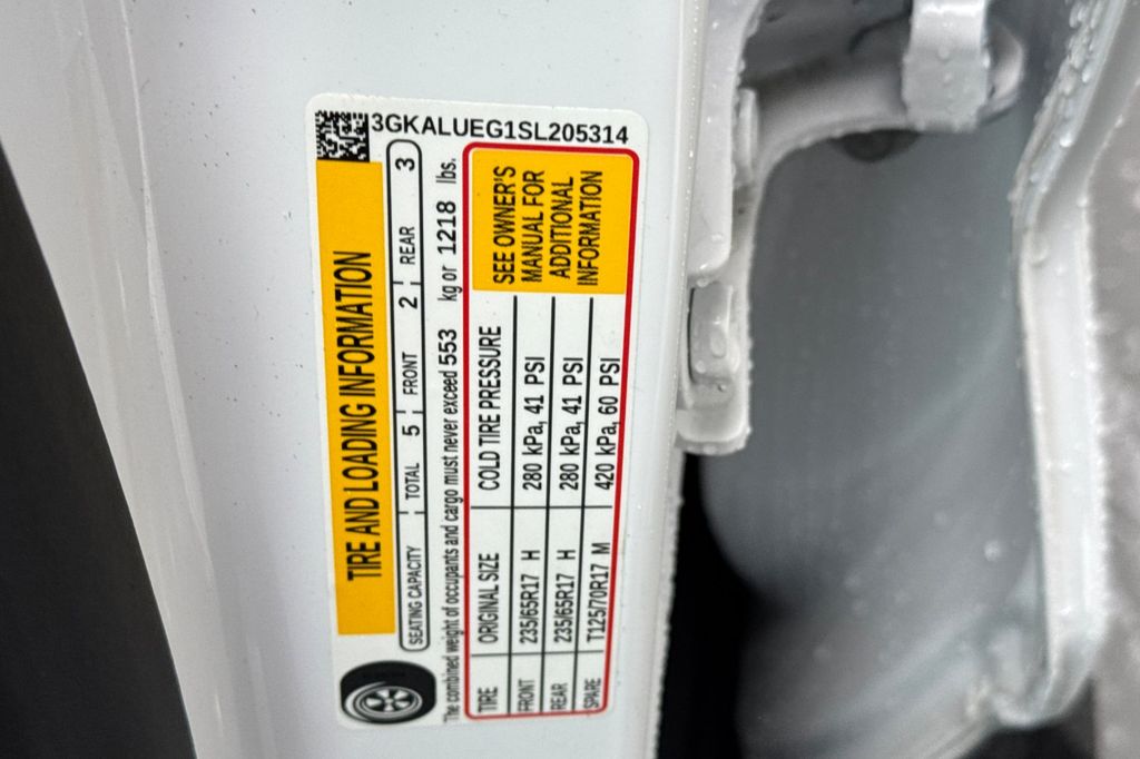 used 2025 GMC Terrain car, priced at $28,914