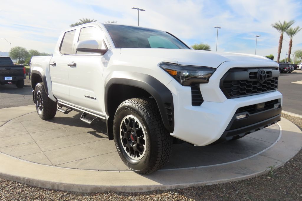 Thumbnail: 2025 Toyota Tacoma - 3